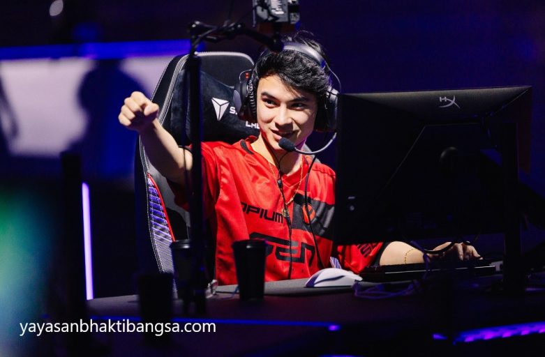 Zekken: Sang Pemain E-Sport Valorant